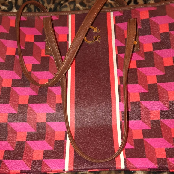 Handbag - Picture 6 of 8